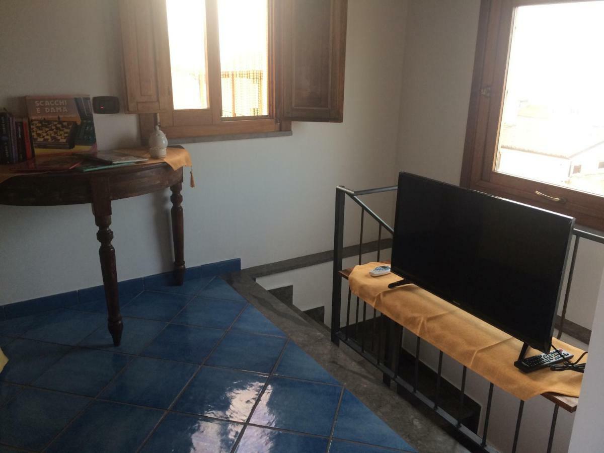 Royal Mandralisca Apartment Cefalu Exterior photo